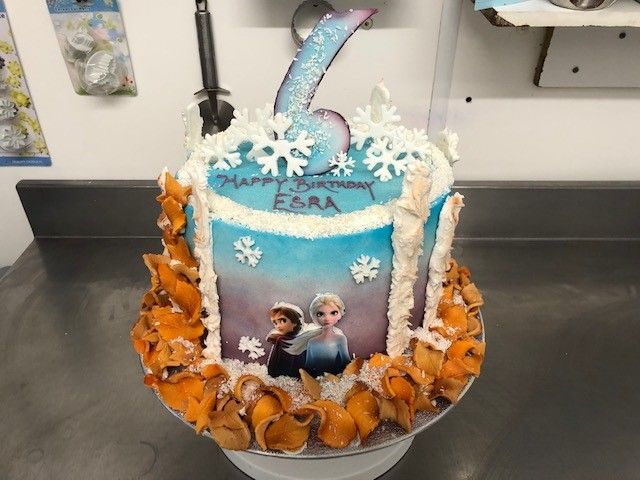 Frozen 6th Birthday Cake. Featuring Elsa & Anna. : Swipe To View More Images